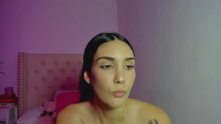 SoyLili's Streamate show and profile