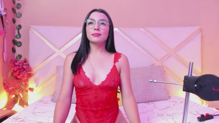 SaraSstonee's Streamate show and profile