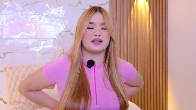 MartinaaRoss's Streamate show and profile