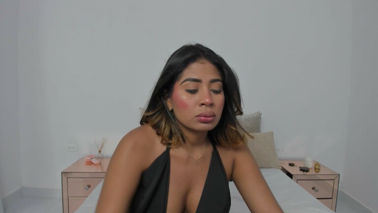 EmmaClayton's Streamate show and profile