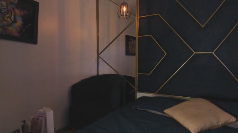 NavannyCattan's Streamate show and profile