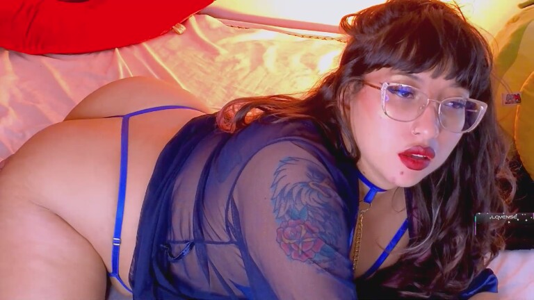 piaf_cute's Streamate show and profile