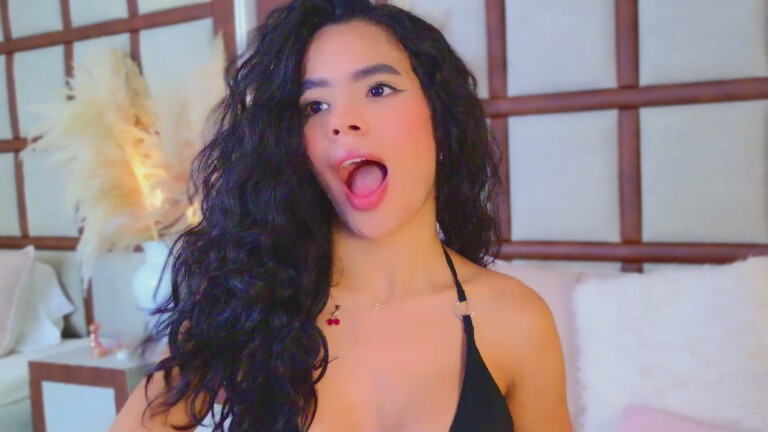 SamanthaSosa's Streamate show and profile