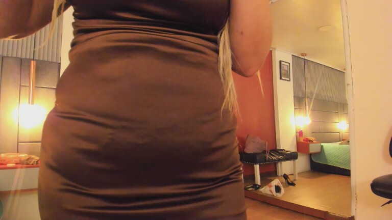 GiuliaAddams's Streamate show and profile