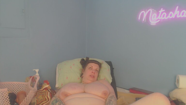 NatashaSalad's Streamate show and profile