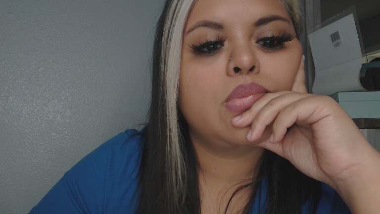 CutieIsMean's Streamate show and profile