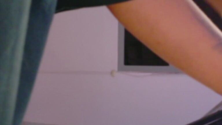 Shehell's Streamate show and profile