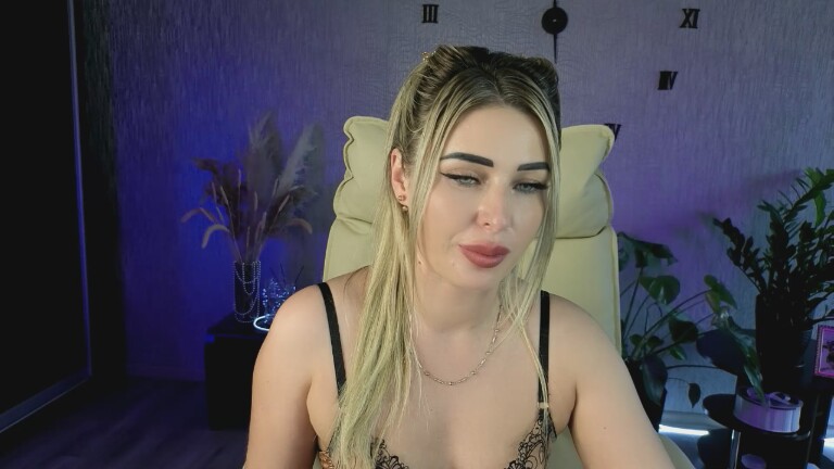 NikaStill's Streamate show and profile