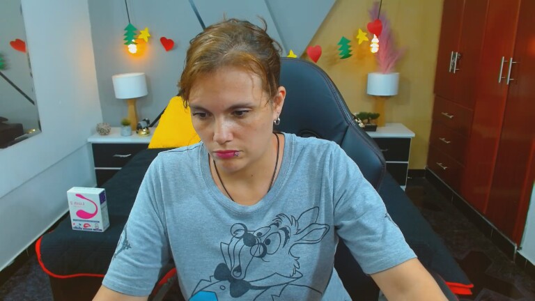 ConieMoss's Streamate show and profile