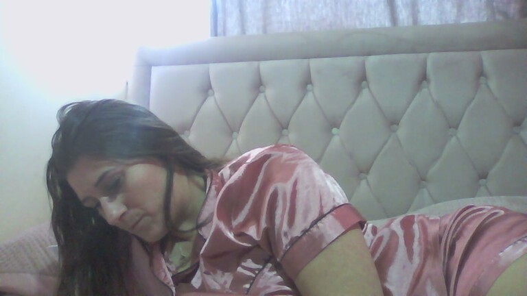 LadyN92's Streamate show and profile