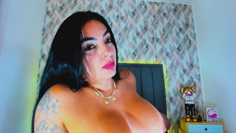Latin_lola's Streamate show and profile