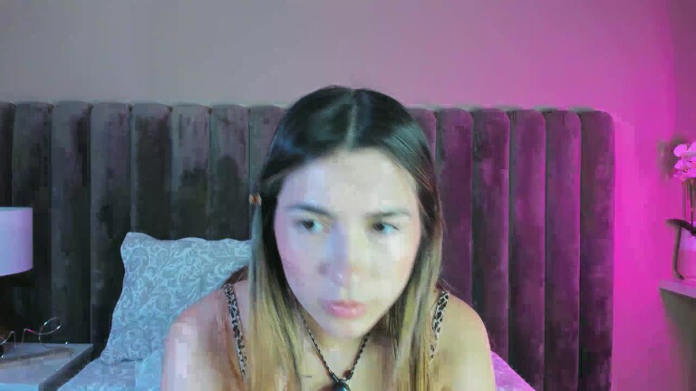 AuraRosse's Streamate show and profile