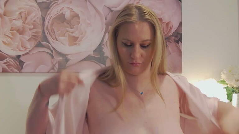 JoleneMegann's Streamate show and profile