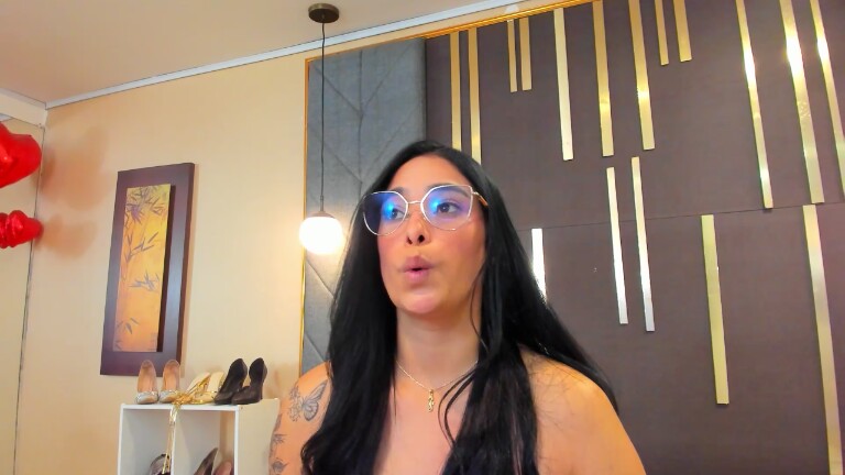 BarbaraSaenz's Streamate show and profile