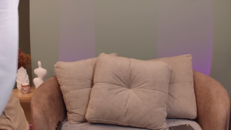 AliceLujan's Streamate show and profile