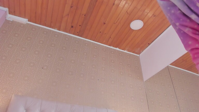 KatieeGomez's Streamate show and profile