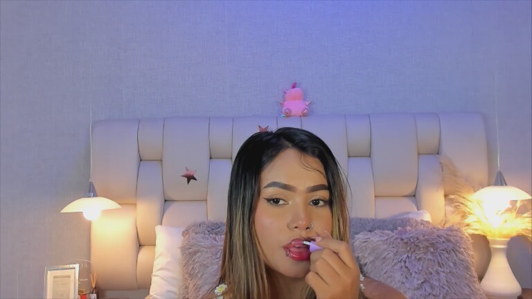 EmmaPrinncess's Streamate show and profile