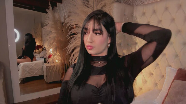 Dannah_Gomez's Streamate show and profile