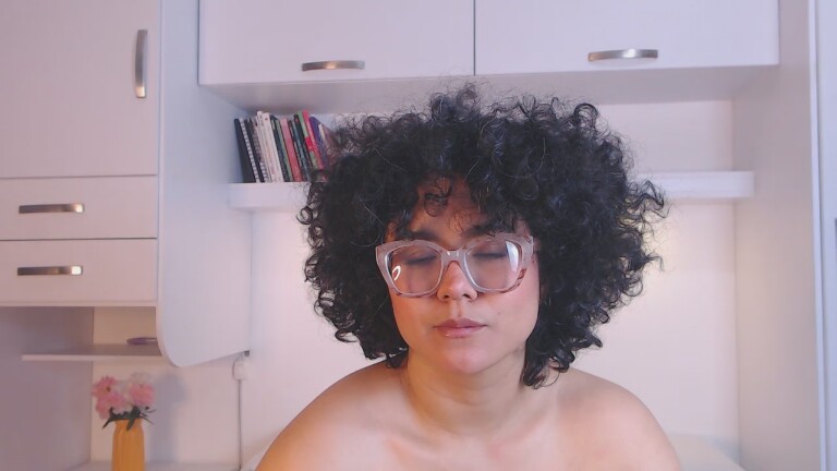 MartinaRuis's Streamate show and profile