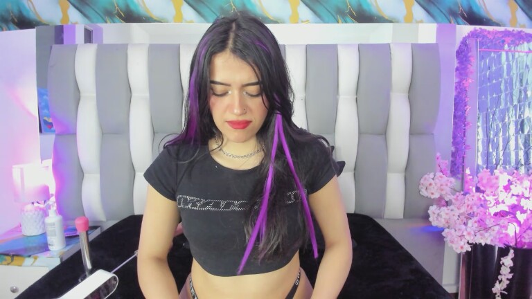 DiazIsa_s's Streamate show and profile