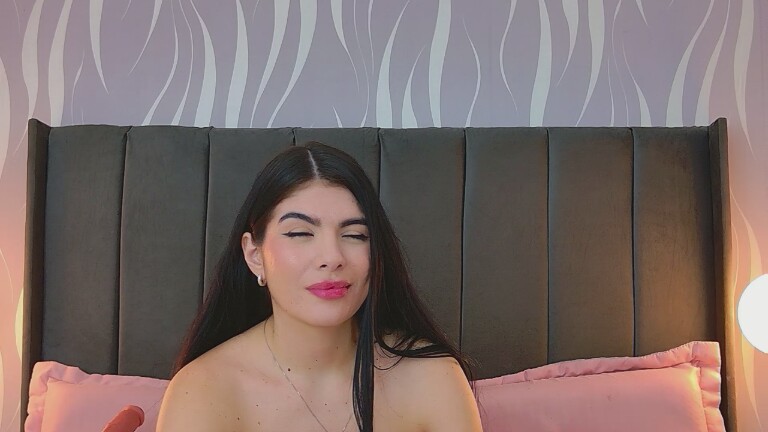 ManuelaOcampoz's Streamate show and profile