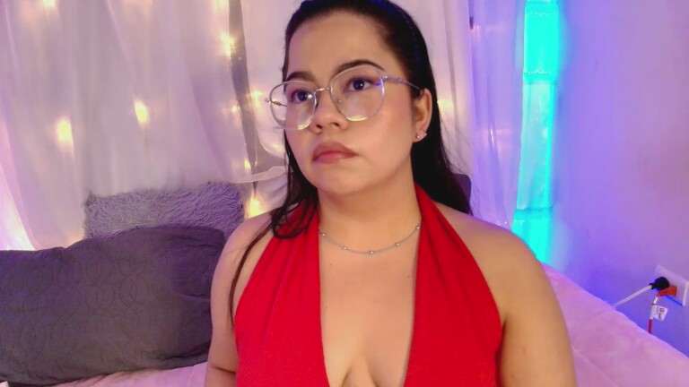 LinaRossie's Streamate show and profile