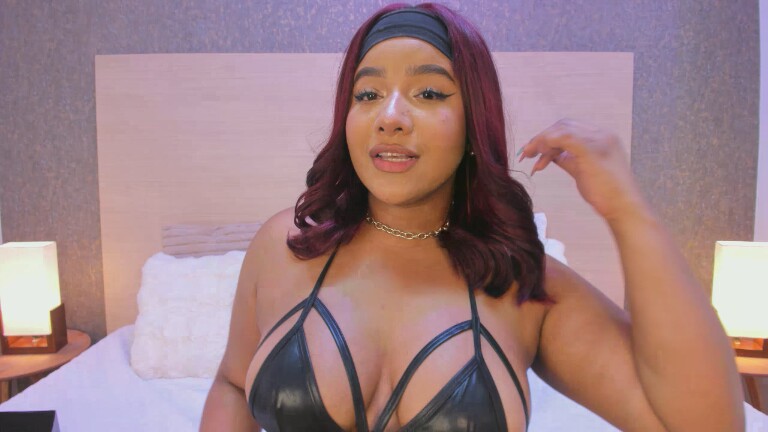 Ninaa_Bunny's Streamate show and profile