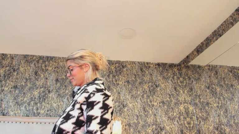 EviilAngel's Streamate show and profile