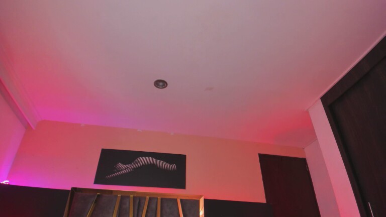 ChloeConnorr's Streamate show and profile