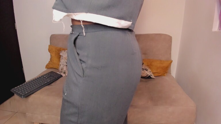 AliceeSecret's Streamate show and profile