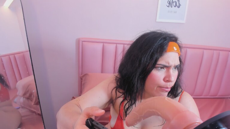 tiffany_glow1's Streamate show and profile