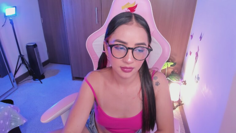 Niicollee19's Streamate show and profile