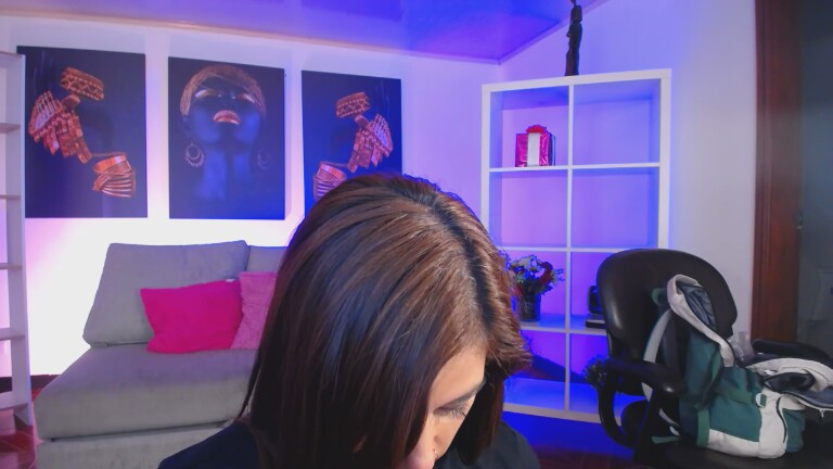 PinkMakka's Streamate show and profile