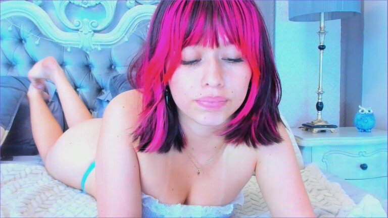 SiaSavach's Streamate show and profile