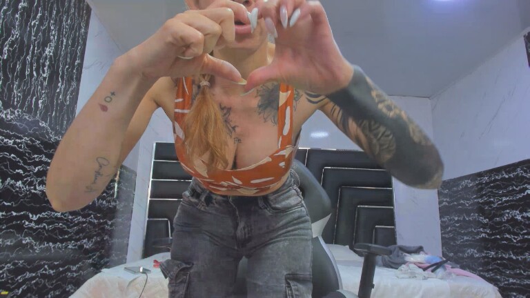 Ladyy_Scarlett's Streamate show and profile