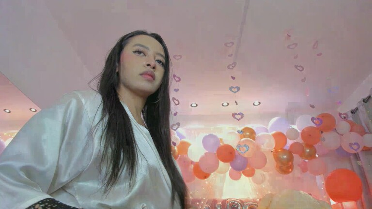 AlexandraWinterr's Streamate show and profile