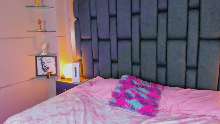 AngelynDupont's Streamate show and profile