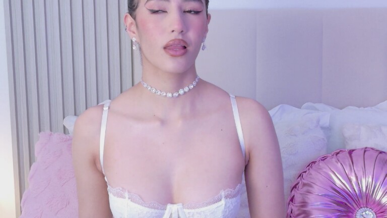 JohanaPiero's Streamate show and profile