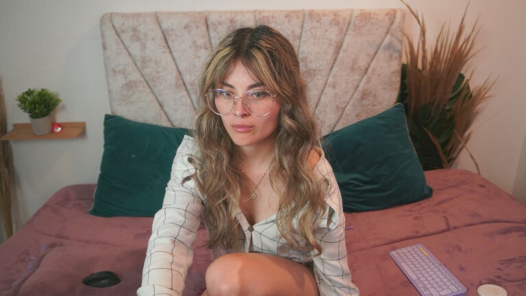 IamAbbi's Streamate show and profile