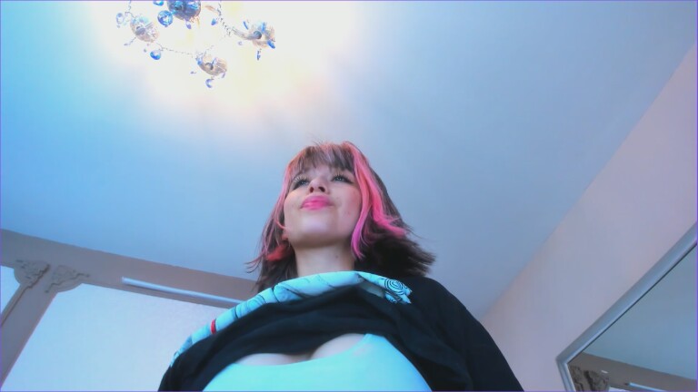 SiaSavach's Streamate show and profile