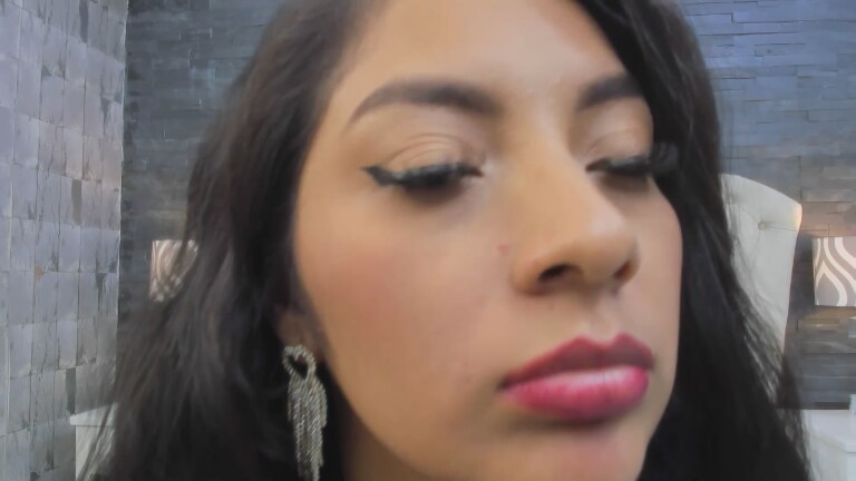 AntonellaHopson's Streamate show and profile