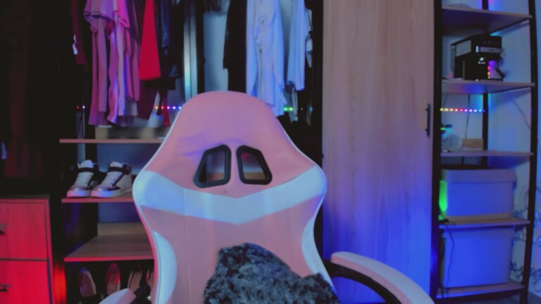 KhloePayton's Streamate show and profile