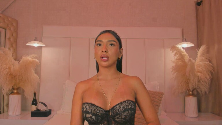 NikoJhon's Streamate show and profile