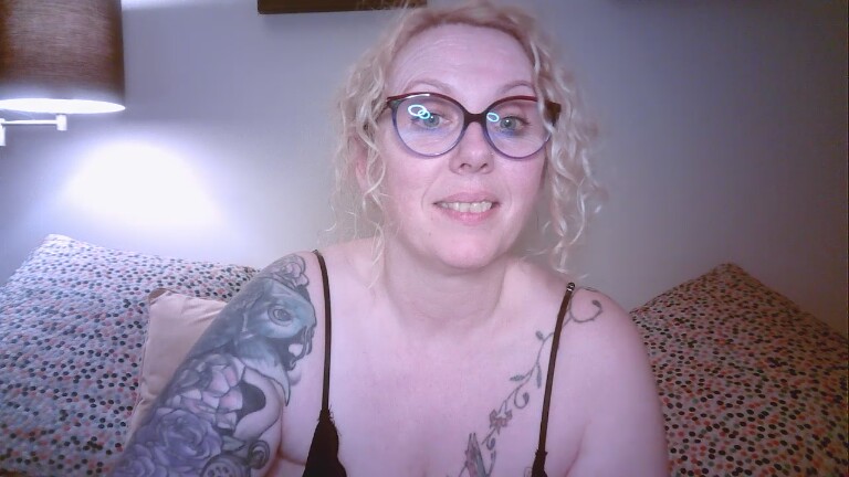 OrlaFox's Streamate show and profile