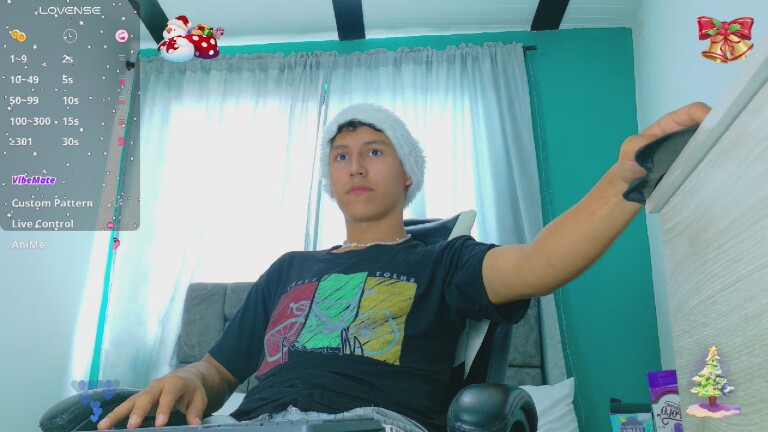 FelipeGonzales's Streamate show and profile