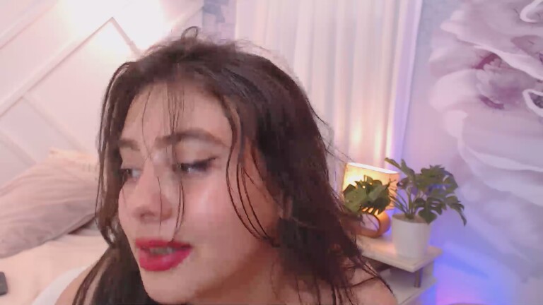 SophieElix's Streamate show and profile