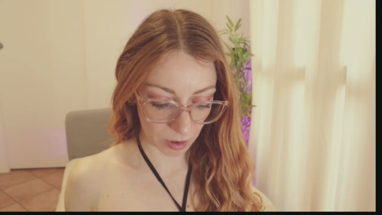 LunaRiva's Streamate show and profile