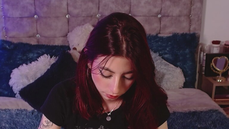 SophyMaiden's Streamate show and profile