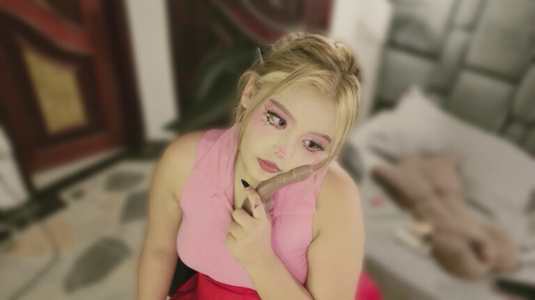 Tinie_Sofiaa's Streamate show and profile