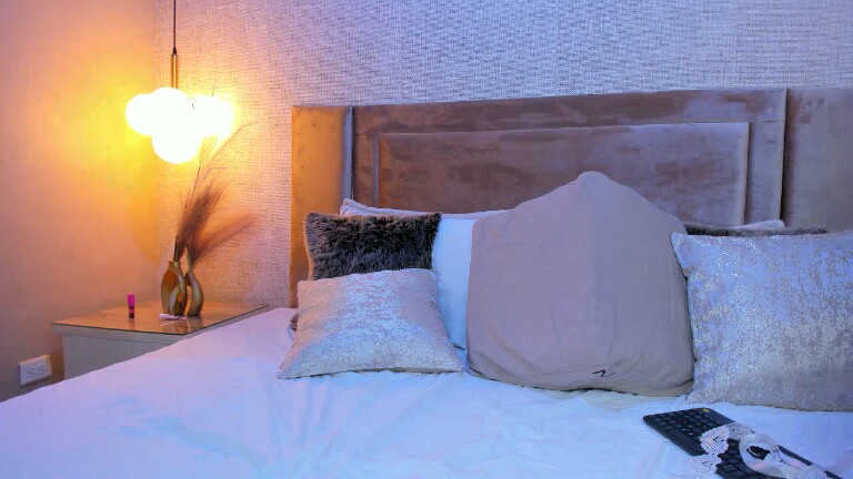 GabyMontclaiir's Streamate show and profile